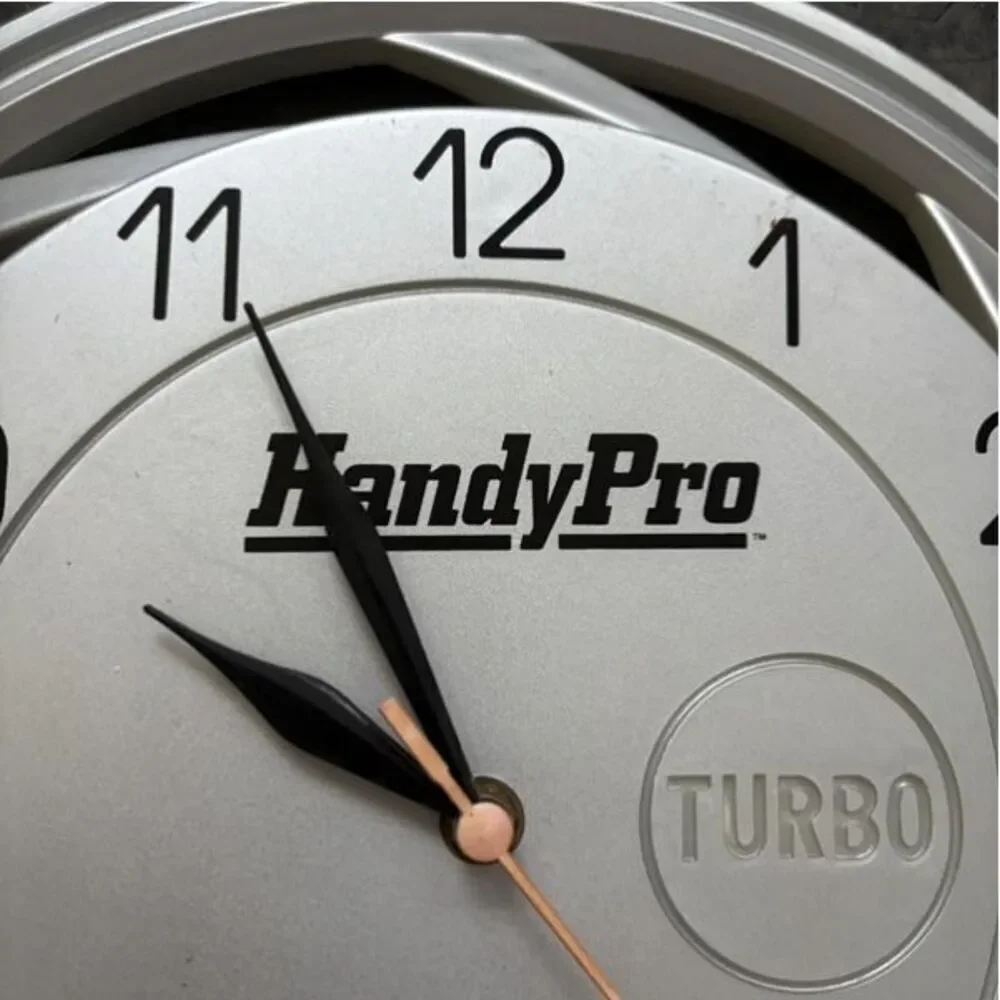 HandyPro Turbo Hubcap 1990’s Wall Clock *Works*